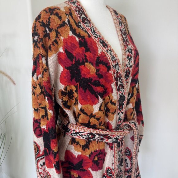 Farm Rio Winter Tapestry Knit Cardigan Size Large - Picture 4 of 8